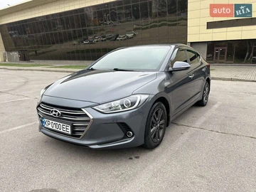 Авто Hyundai Elantra 2018 № 8261656