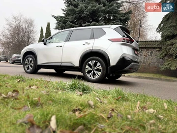 Авто Nissan Rogue 2023 № 8261724