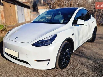 Авто Tesla Model Y 2022 № 8261747
