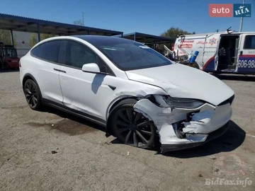 Авто Tesla Model X 2020 № 8261748