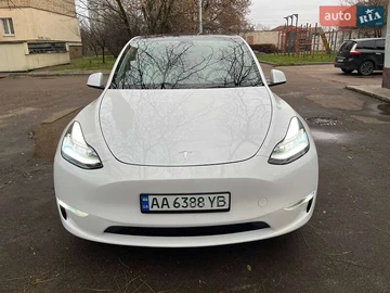 Авто Tesla Model Y 2023 № 8261760