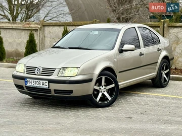 Авто Volkswagen Bora 2005 № 8261888