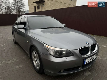 Авто BMW 5 Series 2003 № 8261897