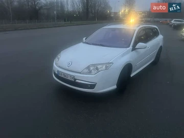 Авто Renault Laguna 2010 № 8261927
