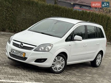 Авто Opel Zafira 2012 № 8261936