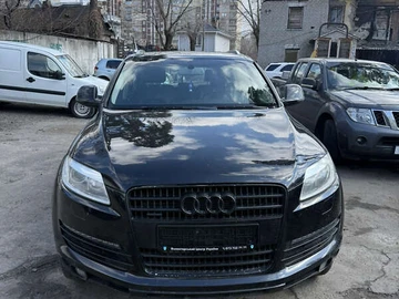 Авто Audi Q7 2006 № 8262076