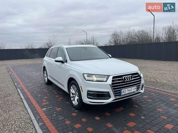 Авто Audi Q7 2016 № 8262273