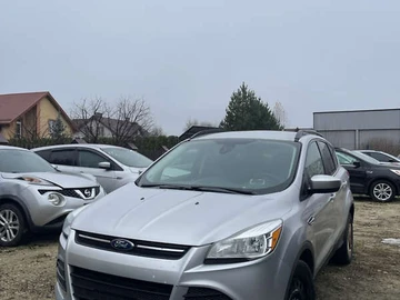 Авто Ford Escape 2016 № 8262563
