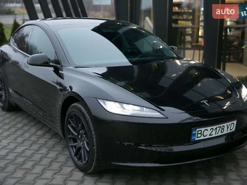 Авто Tesla Model 3 2024 № 8262840