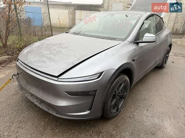 Авто Tesla Model Y 2025 № 8262849