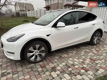 Авто Tesla Model Y 2022 № 8262858