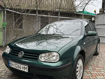 Авто Volkswagen Golf 2000 № 8262916