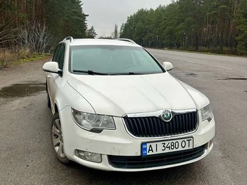 Авто Skoda Superb 2010 № 8263056