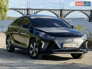 Авто Hyundai Ioniq 2018 № 8263116