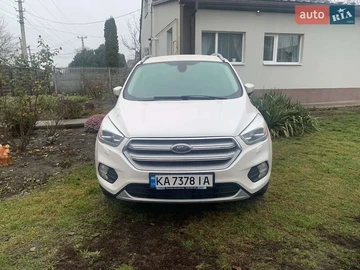 Авто Ford Kuga 2017 № 8263202