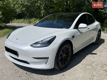 Авто Tesla Model 3 2021 № 8263215