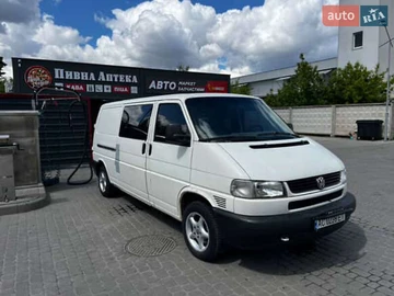 Авто Volkswagen Transporter 2000 № 8263534