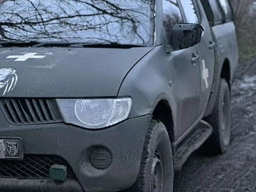 Авто Mitsubishi L 200 2010 № 8263547