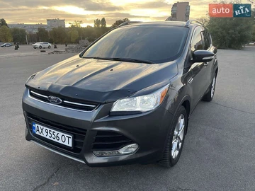 Авто Ford Escape 2016 № 8264129