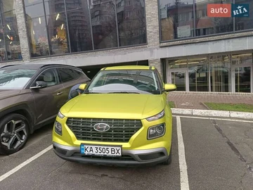 Авто Hyundai Venue 2021 № 8264239