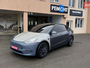 Авто Tesla Model Y 2021 № 8264384