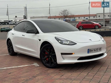 Авто Tesla Model 3 2022 № 8264474