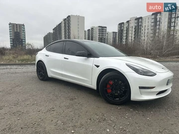 Авто Tesla Model 3 2022 № 8264487