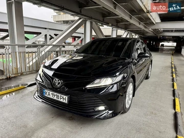 Авто Toyota Camry 2018 № 8264490
