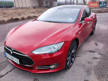 Авто Tesla Model S 2015 № 8264497
