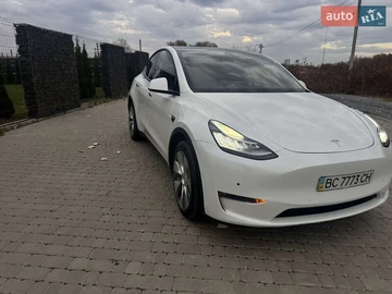 Авто Tesla Model Y 2020 № 8264596