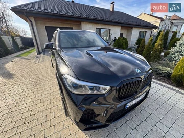 Авто BMW X5 2022 № 8264861