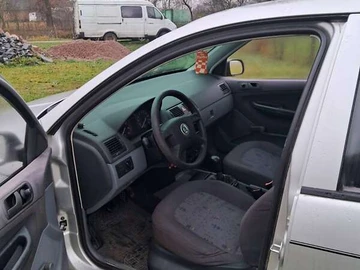 Авто Skoda Fabia 2000 № 8264902