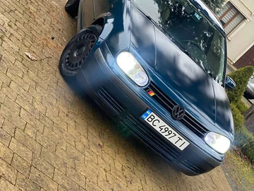 Авто Volkswagen Golf 1999 № 8265089