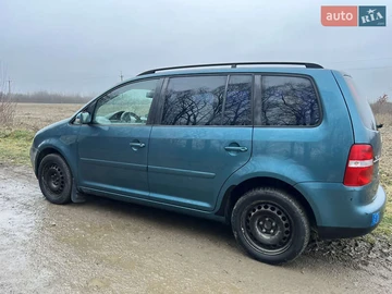 Авто Volkswagen Touran 2003 № 8265460