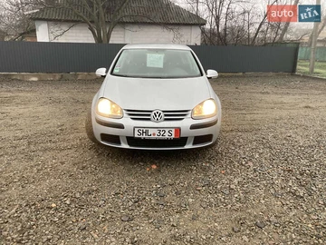 Авто Volkswagen Golf 2004 № 8265481