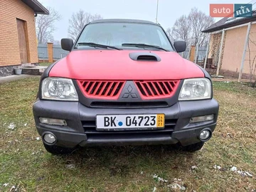 Авто Mitsubishi L 200 2003 № 8265602