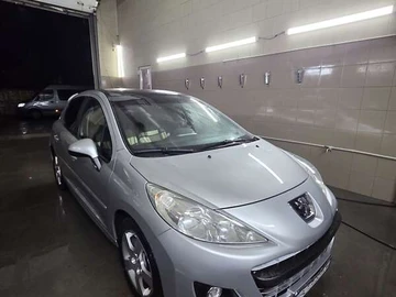 Авто Peugeot 207 2011 № 8265609