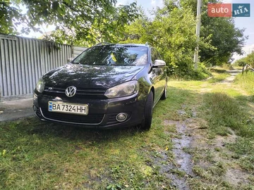 Авто Volkswagen Golf 2010 № 8265817