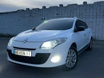 Авто Renault Megane 2011 № 8265868