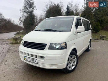 Авто Volkswagen Transporter 2006 № 8266026
