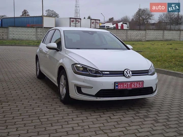 Авто Volkswagen E-Golf 2017 № 8266420