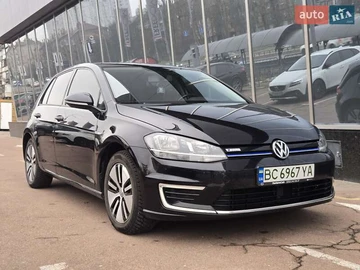 Авто Volkswagen E-Golf 2019 № 8266522
