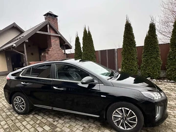 Авто Hyundai Ioniq 2020 № 8266608
