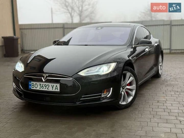 Авто Tesla Model S 2015 № 8266648
