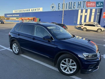 Авто Volkswagen Tiguan 2020 № 8266935