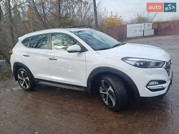 Авто Hyundai Tucson 2016 № 8267058