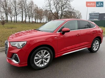 Авто Audi Q3 2021 № 8267343