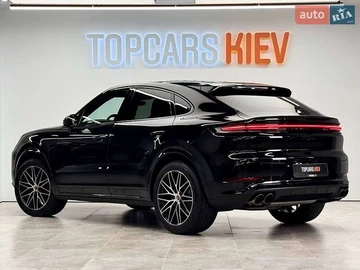 Авто Porsche Cayenne Coupe 2025 № 8267348