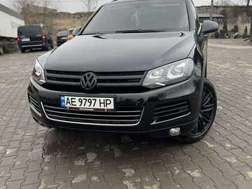 Авто Volkswagen Touareg 2013 № 8267539