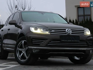 Авто Volkswagen Touareg 2015 № 8268023